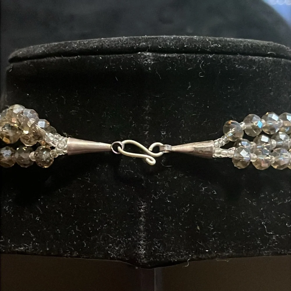 Babylonian Shell & AB crystals necklace - Picture 5 of 9